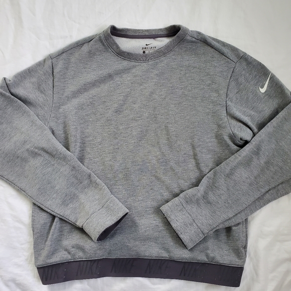 Womens Nike dri-fit grey active sweater with pockets - Picture 1 of 3